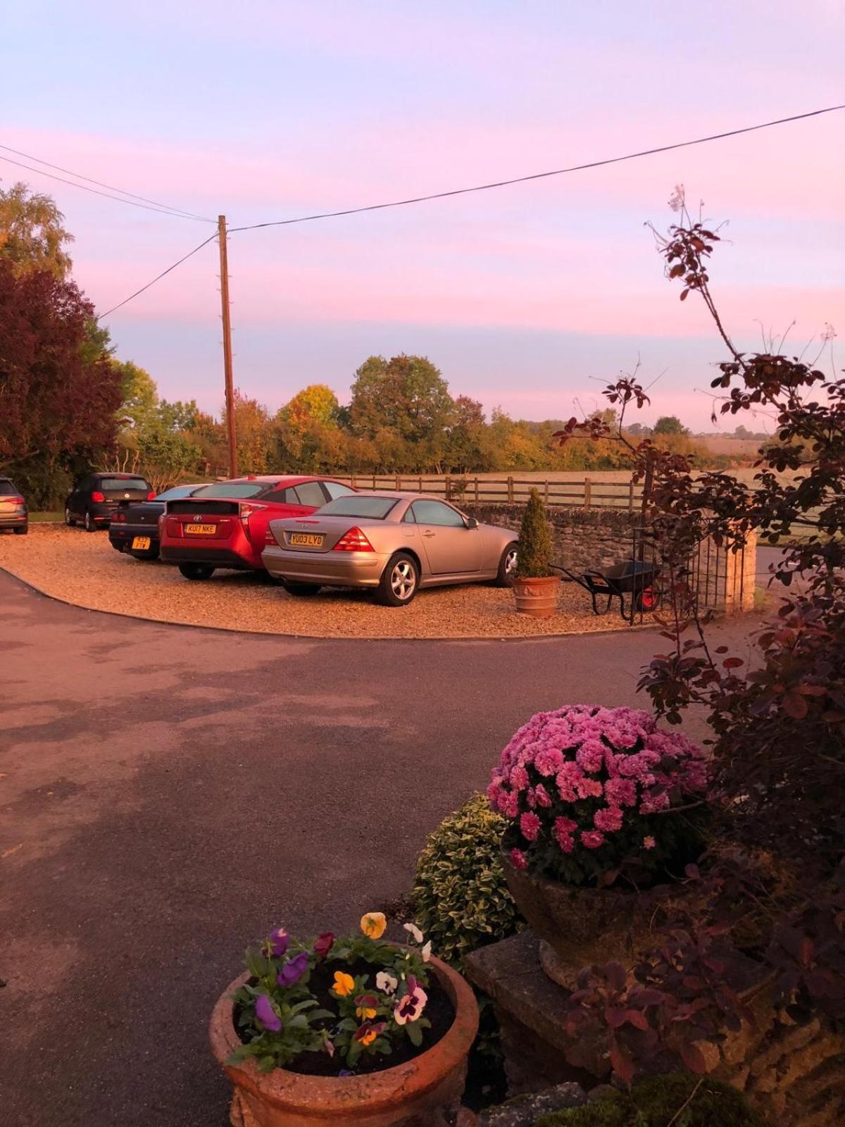 Astwell Mill Bed and Breakfast Helmdon Exteriör bild