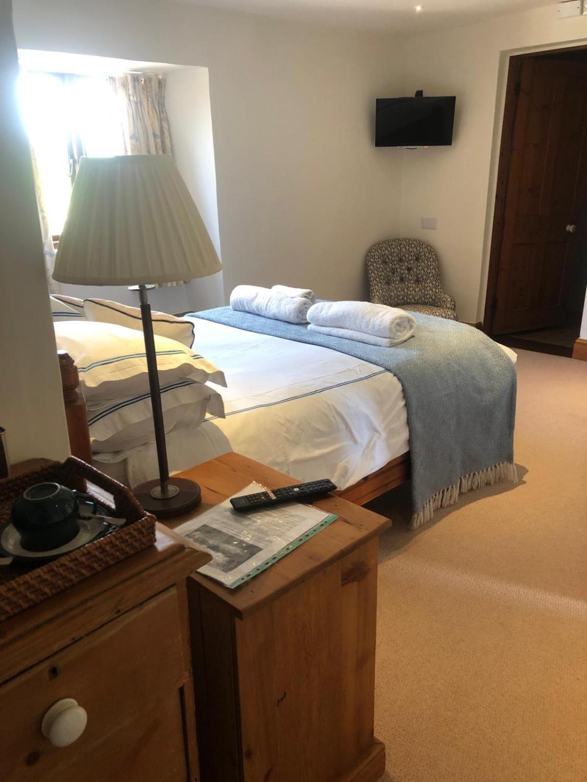 Astwell Mill Bed and Breakfast Helmdon Exteriör bild